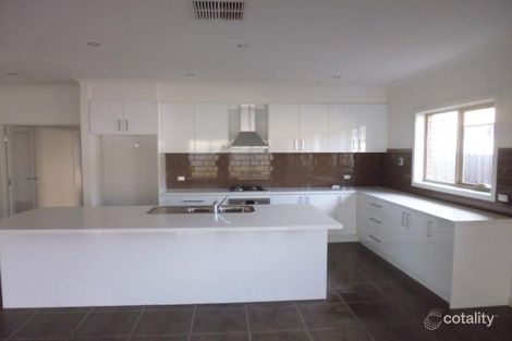 Property photo of 3 Paradise Way Skye VIC 3977