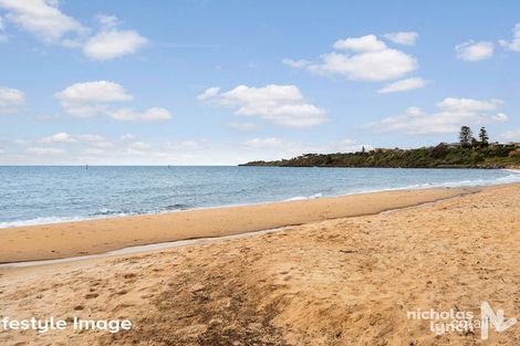 Property photo of 4 Fishermans Way Mornington VIC 3931