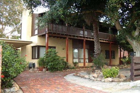 3 Cranford Ave, Brentwood, WA 6153