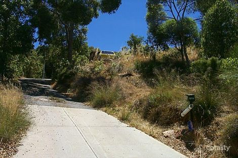 18 Bedfordale Hill Rd, Mount Richon, WA 6112