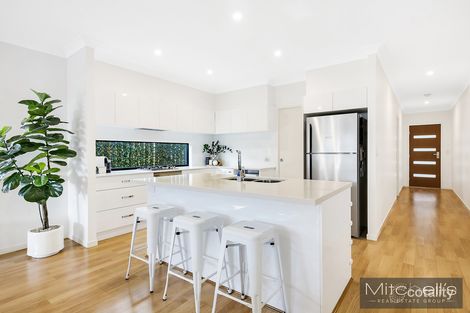 Property photo of 20 Keelson Crescent Hope Island QLD 4212