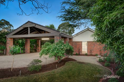 Property photo of 18 Rockaway Drive Viewbank VIC 3084