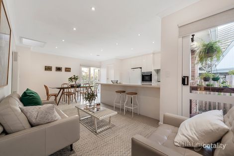 Property photo of 18 Rockaway Drive Viewbank VIC 3084