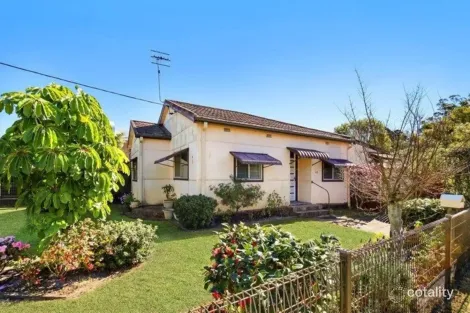 Property photo of 49 McMasters Road Woy Woy NSW 2256