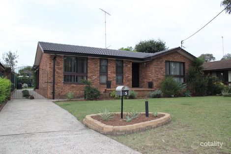 15 Lawson Ave, Camden South, NSW 2570