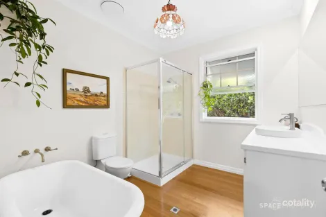 Property photo of 64 Coopers Camp Road Bardon QLD 4065