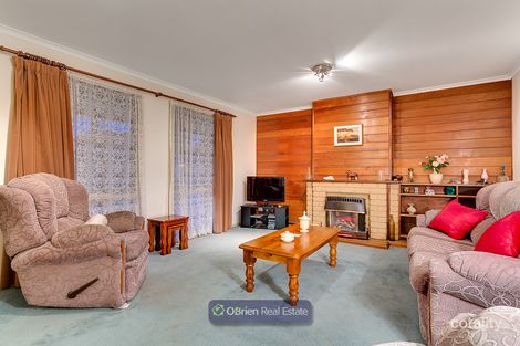 Property photo of 9 Emma Court Berwick VIC 3806