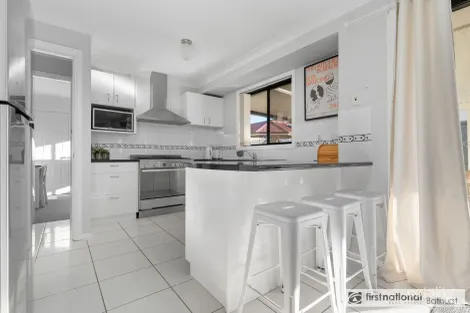 Property photo of 10 Nelson Street Raglan NSW 2795