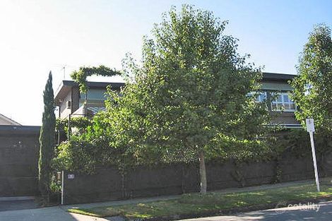 16 Power Ave, Toorak, VIC 3142