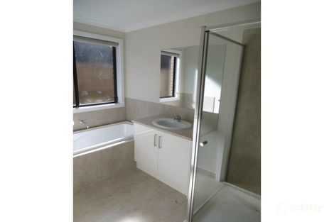 Property photo of 17 Lumiere Boulevard Truganina VIC 3029
