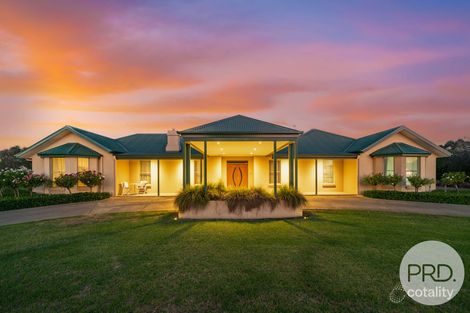 Property photo of 8 Bell Gum Place Lake Albert NSW 2650