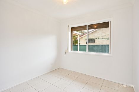 Property photo of 2/131 Sunshine Boulevard Mermaid Waters QLD 4218