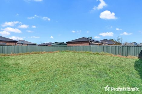 13 Triplett Ave, Ascot, VIC 3551