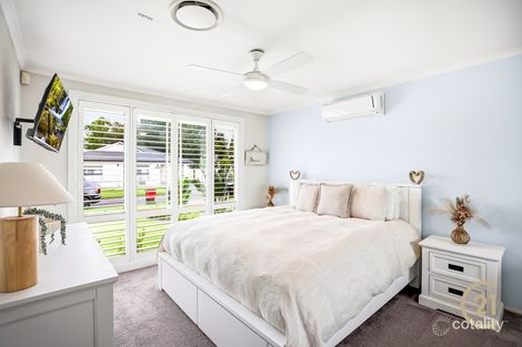 Property photo of 14 Finch Place St Clair NSW 2759