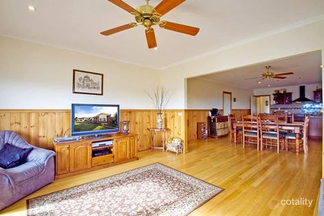 Property photo of 14 Wellington Drive Traralgon VIC 3844