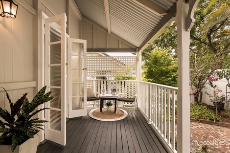 Property photo of 2 Lindon Street Dutton Park QLD 4102