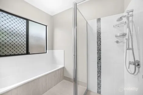 Property photo of 9 Castleton Entrance Smithfield QLD 4878