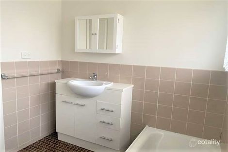 Property photo of 3 Eyre Court Hackham SA 5163
