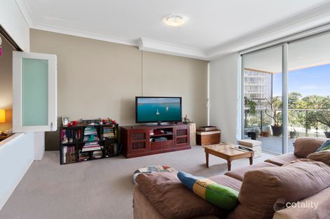 Property photo of 302/430 Marine Parade Biggera Waters QLD 4216