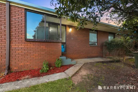Property photo of 3/43 Lampard Road Drouin VIC 3818