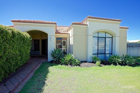 Property photo of 10 Waratah Mews Hillarys WA 6025