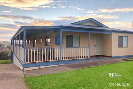 Property photo of 10 Uplands Avenue Lakes Entrance VIC 3909