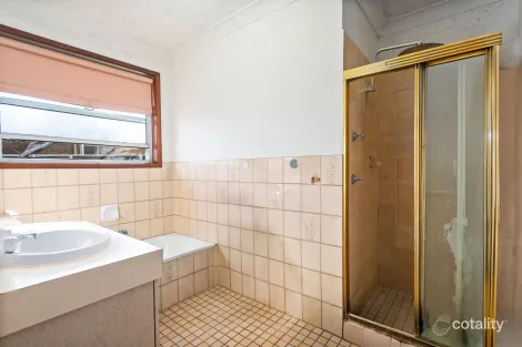 Property photo of 66 Minda Crescent Oak Flats NSW 2529