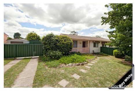 Property photo of 2 Amos Place Kambah ACT 2902