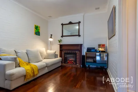 Property photo of 10 Holford Way Wilson WA 6107