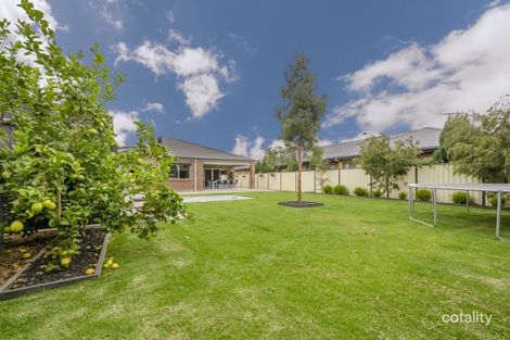 Property photo of 10 Simon Court Werribee VIC 3030