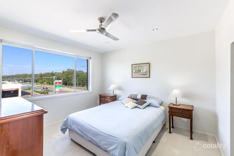 Property photo of 11/35 Second Avenue Broadbeach QLD 4218