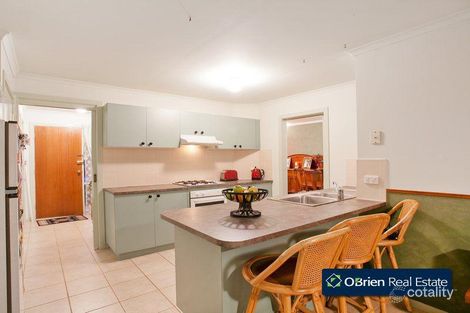 Property photo of 44 Jarryd Crescent Berwick VIC 3806