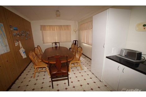 Property photo of 34 Oceanic Drive Dawesville WA 6211