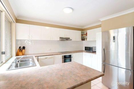 Property photo of 11 Standford Place Regents Park QLD 4118