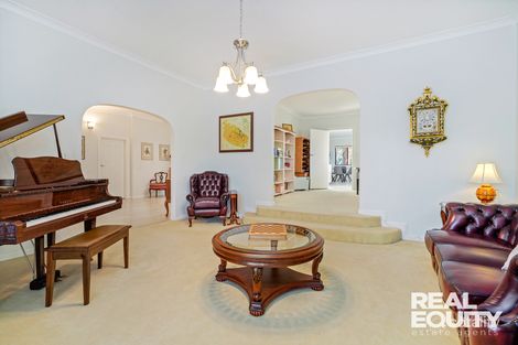 Property photo of 3 Digby Place Chipping Norton NSW 2170