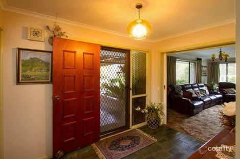Property photo of 5 Rodney Drive Woodend VIC 3442