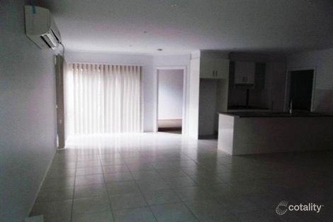 Property photo of 2/16 John Street Pakenham VIC 3810