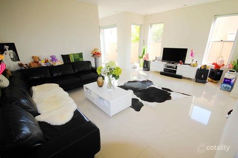 32a Clissold Pde, Campsie, NSW 2194