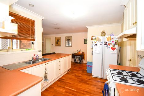 Property photo of 8 Ullathorne Close Windradyne NSW 2795