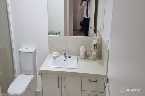 Property photo of 24 Blueridge Close Avondale Heights VIC 3034