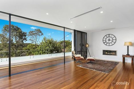 Property photo of 14 Sunnyside Crescent Castlecrag NSW 2068
