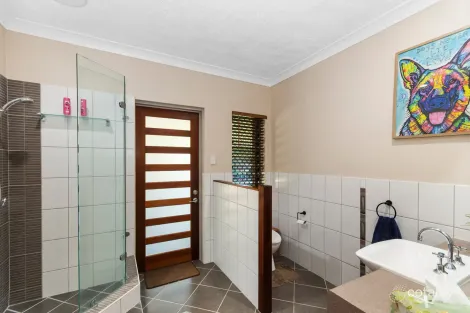 Property photo of 4 Koro Court Kelso QLD 4815