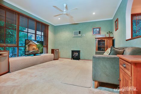 Property photo of 17 Montclaire Court Pakenham VIC 3810