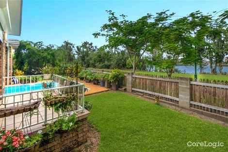 Property photo of 26 Riverside Crescent Innisfail Estate QLD 4860