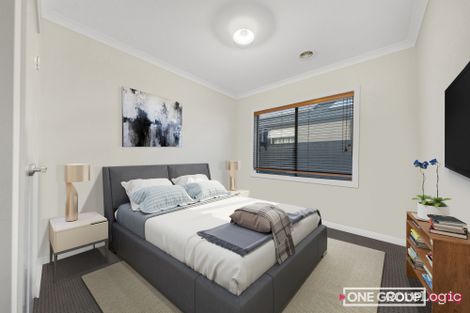 Property photo of 36 Pine Park Drive Wollert VIC 3750