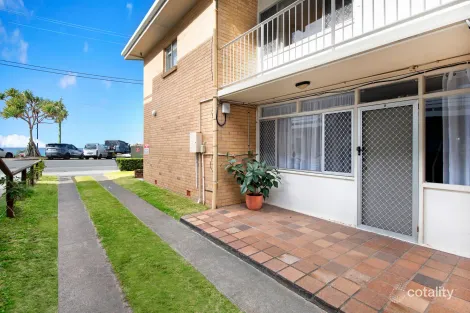 Property photo of 2/802 Pacific Parade Currumbin QLD 4223