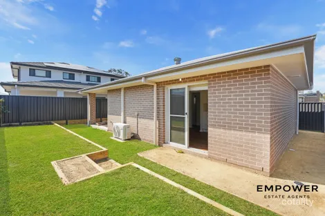 37a Abrahams St, Claymore, NSW 2559