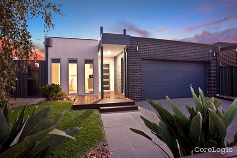 Property photo of 16 Leighton Green Derrimut VIC 3026