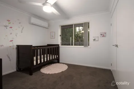 Property photo of 34 Hallvard Crescent Augustine Heights QLD 4300