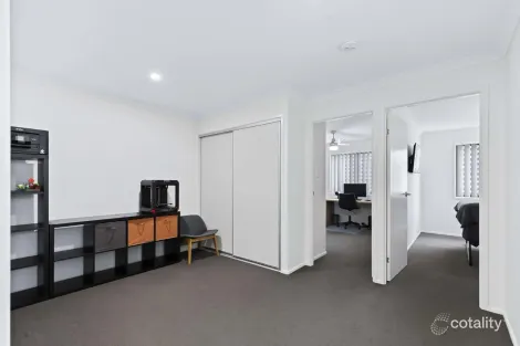 Property photo of 2/75 Samsonvale Road Strathpine QLD 4500